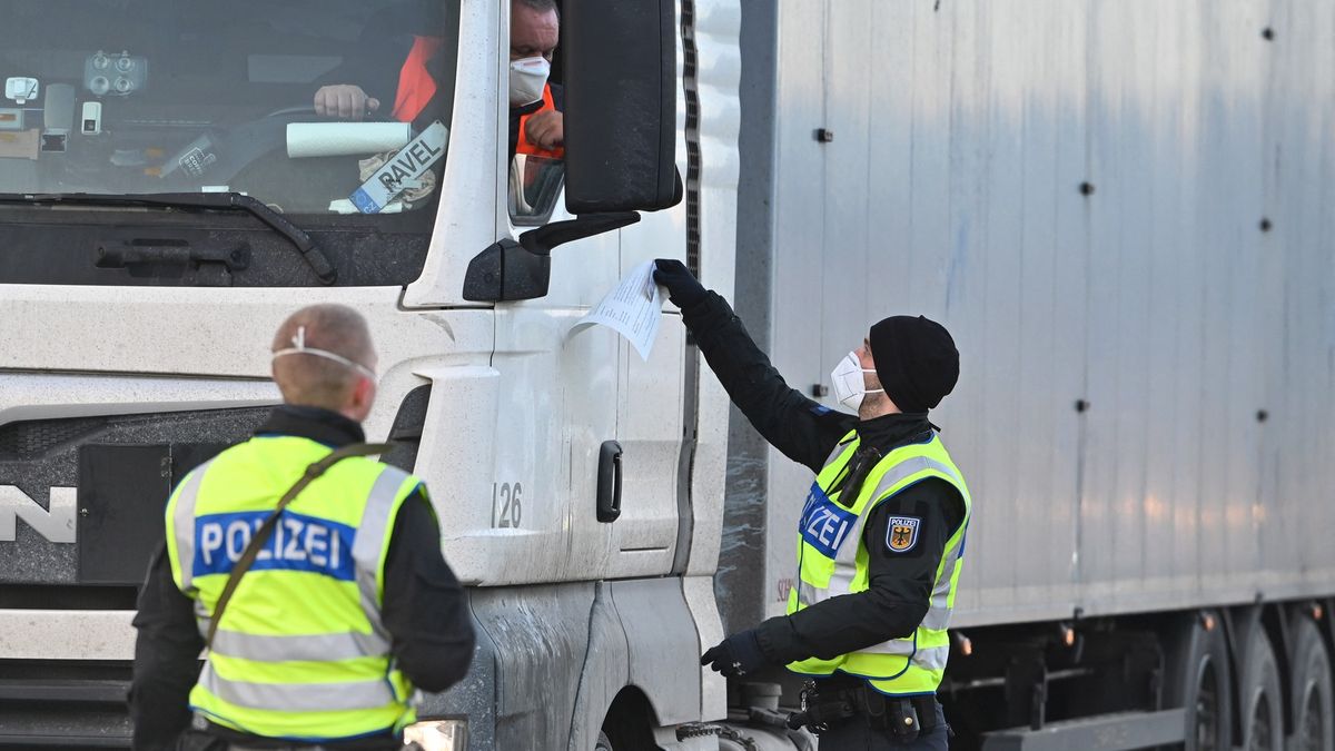 Německo nebude chtít testy po řidičích kamionů